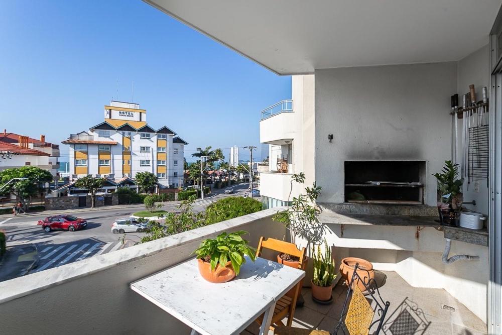 Apartment 3 Quartos +2 Garagens+2 Banheiros A 40m Da Dos Ingleses/florianopolis