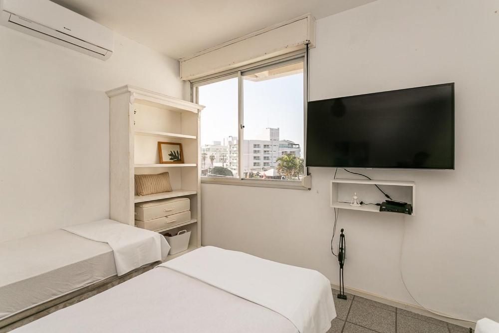 Apartment 3 Quartos +2 Garagens+2 Banheiros A 40m Da Dos Ingleses/florianopolis